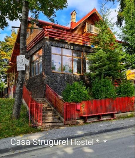 Casa Strugurel HOSTEL Predeal Exterior foto
