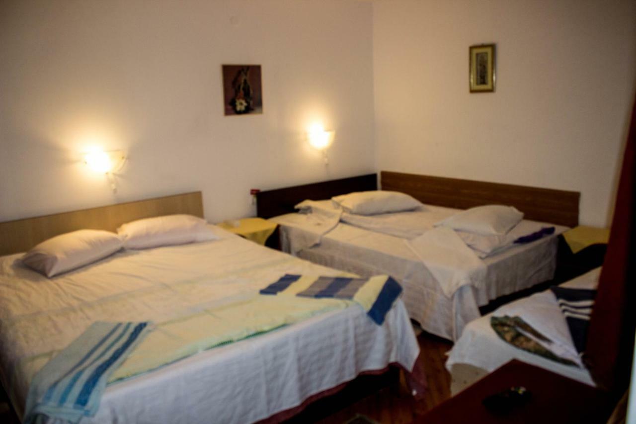 Casa Strugurel HOSTEL Predeal Exterior foto